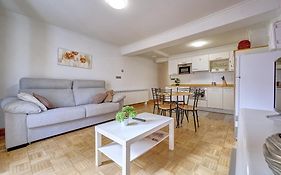 Casa Ana Mari I By Clabao
